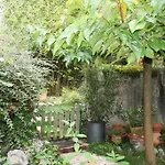 Le Clos Des