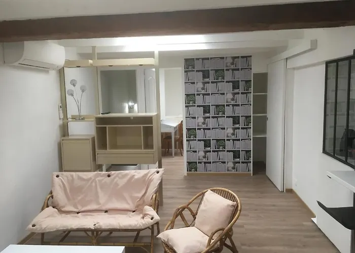 Le Clos Des Apartment